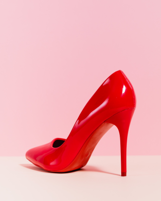 Red and Pink Modern Black Friday Sale Instagram Post